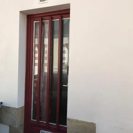 Petite Maison De Charme Dans Quartier Central Residentiel Holiday home