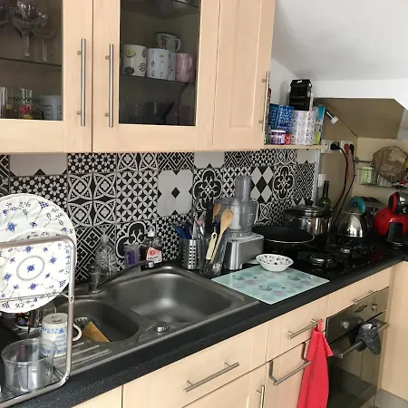 Petite Maison De Charme Dans Quartier Central Residentiel Nantes
